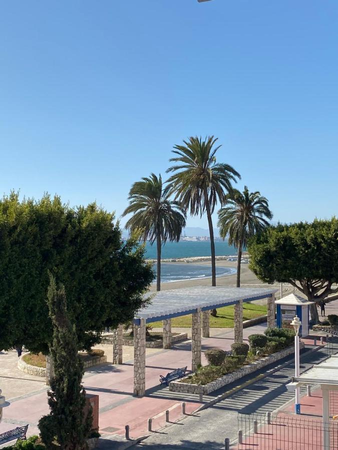 Casa Carmen Atico Primera Linea De Playa مالقة المظهر الخارجي الصورة